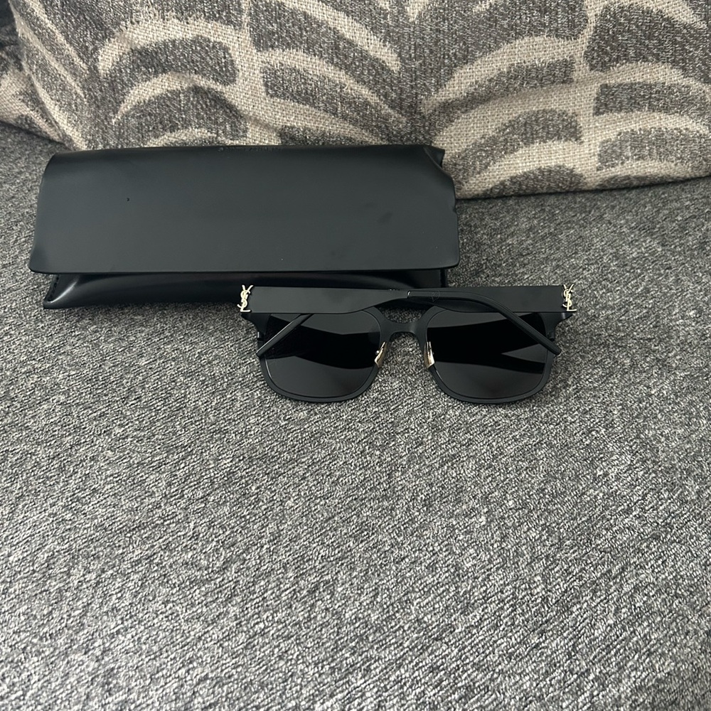 Saint Laurent SLM41 Sunglasses - Picture 6 of 8